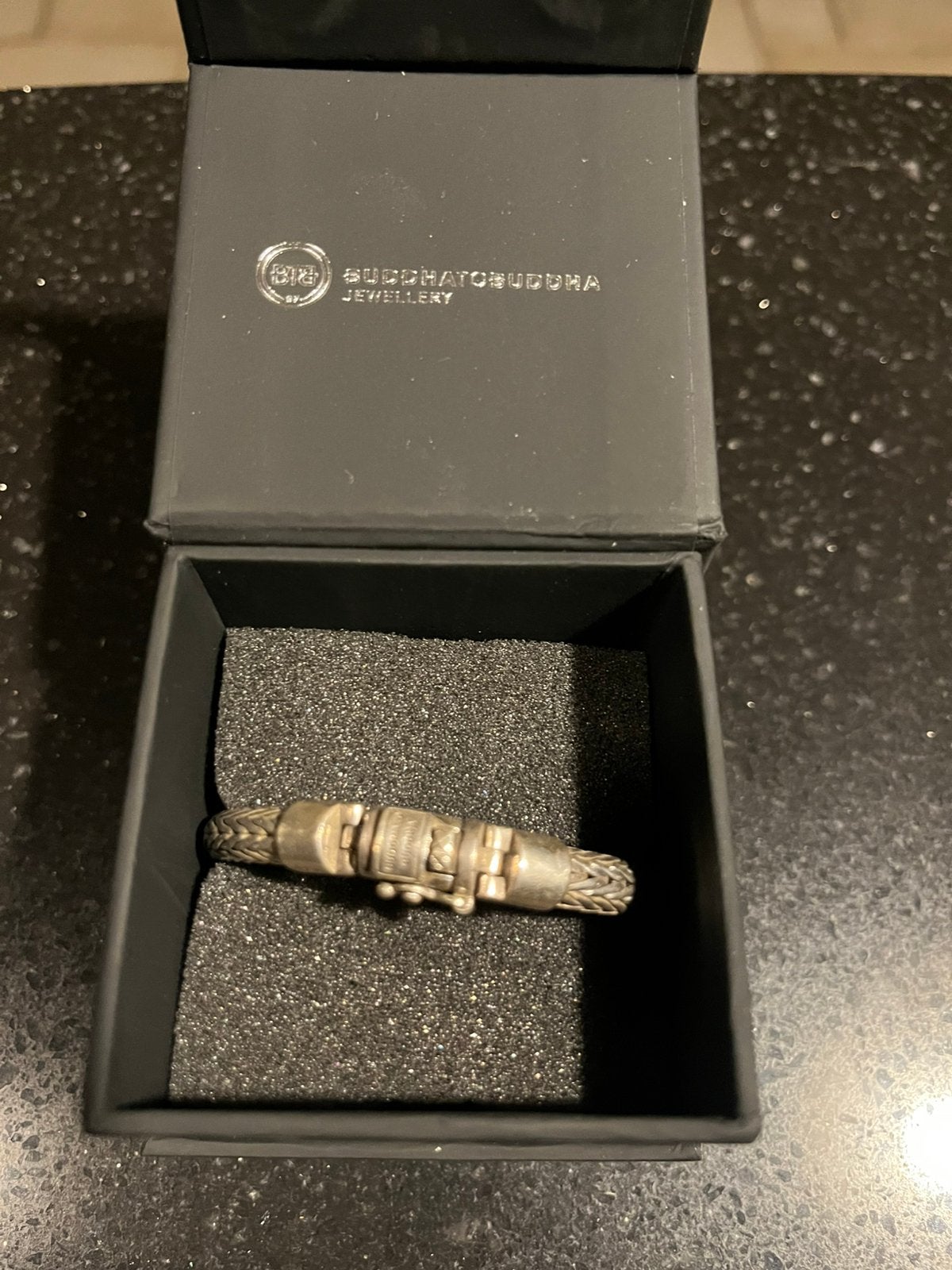 Buddha to buddha armband ben zilver, Ophalen of Verzenden, Zo goed als nieuw, Zilver