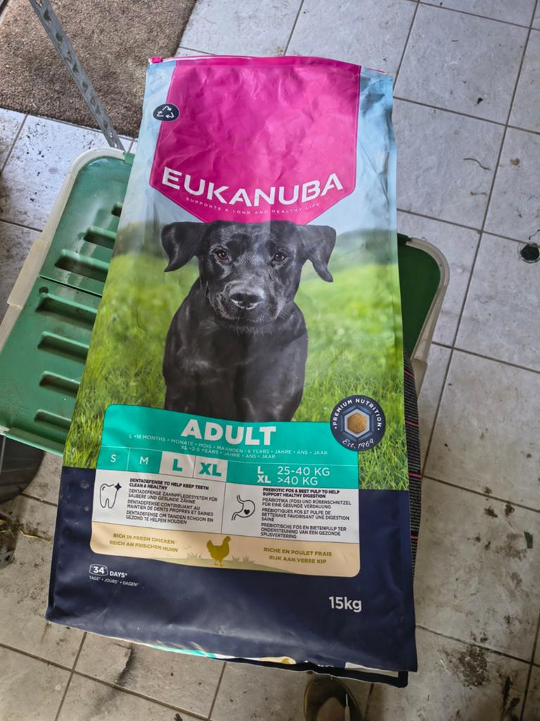 +- 40kg Eukanuba adult lange breed, Dieren en Toebehoren, Dierenvoeding, Ophalen, Hond