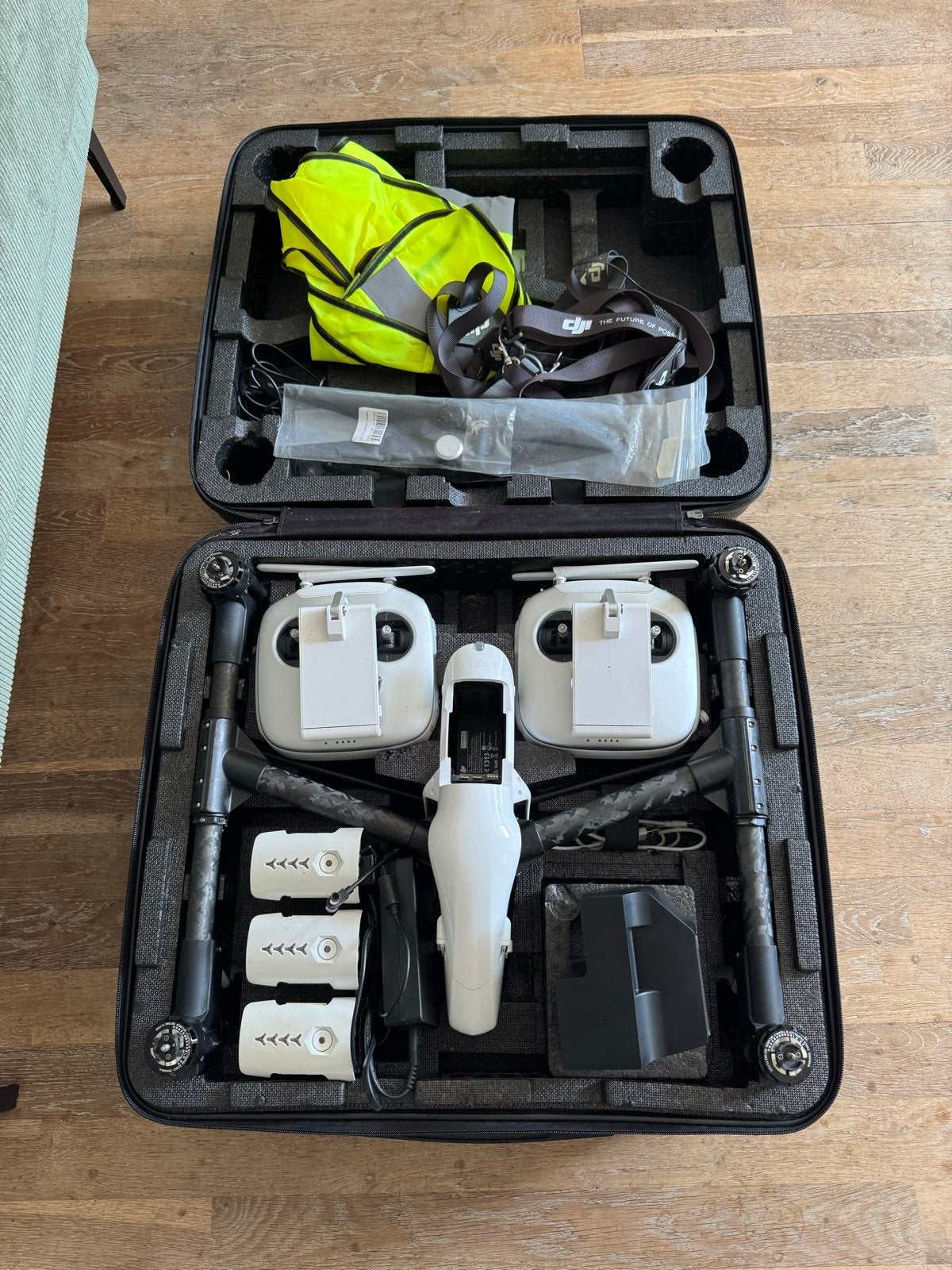 DJI Inspire 1 V2.0 drone met Zenmuse X3 camera en accessoire, Gebruikt, DJI, Professionele drone, Topkwaliteit