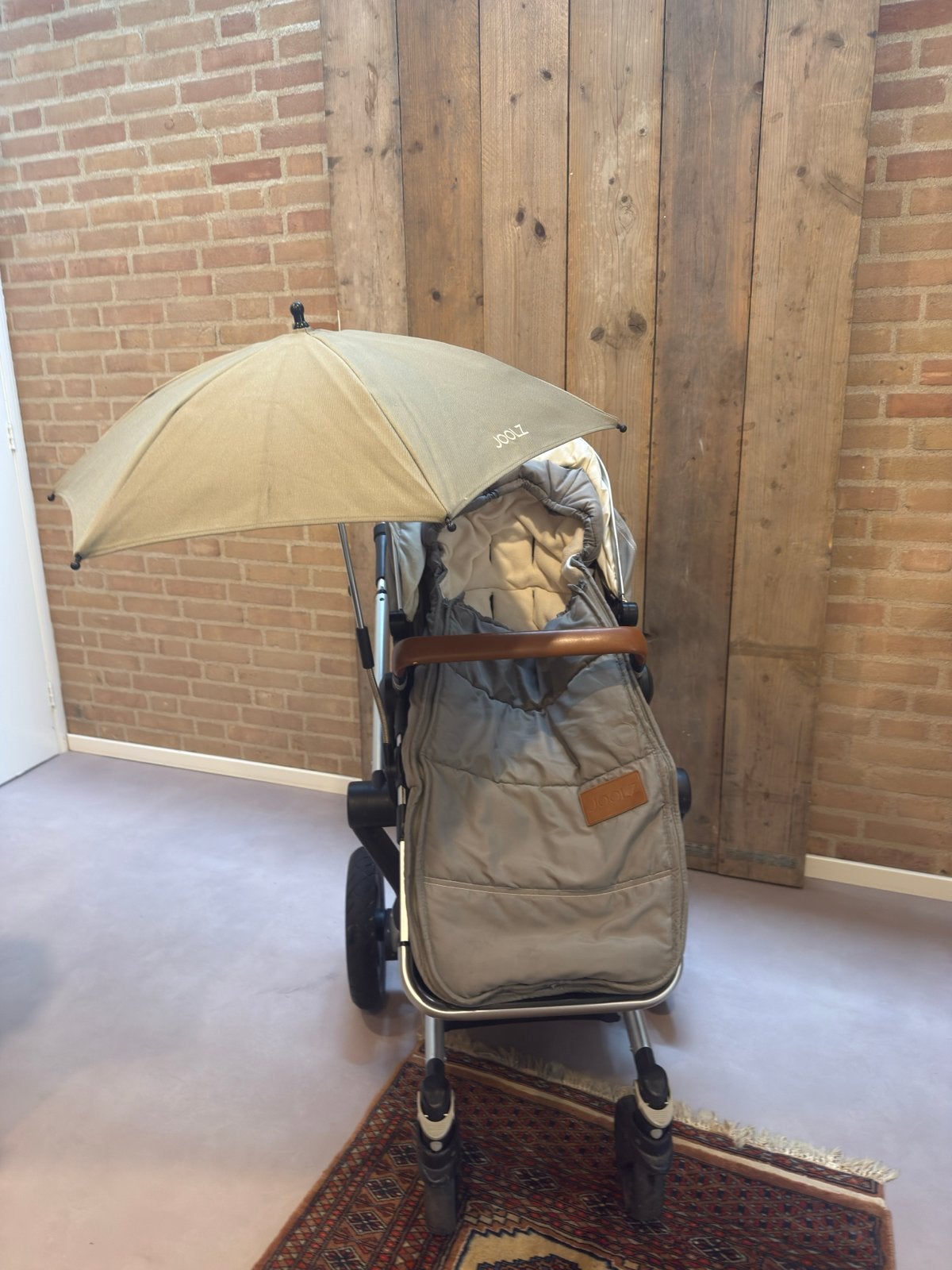 Joolz kinderwagen beige/lichtgroen compleet met accessoires