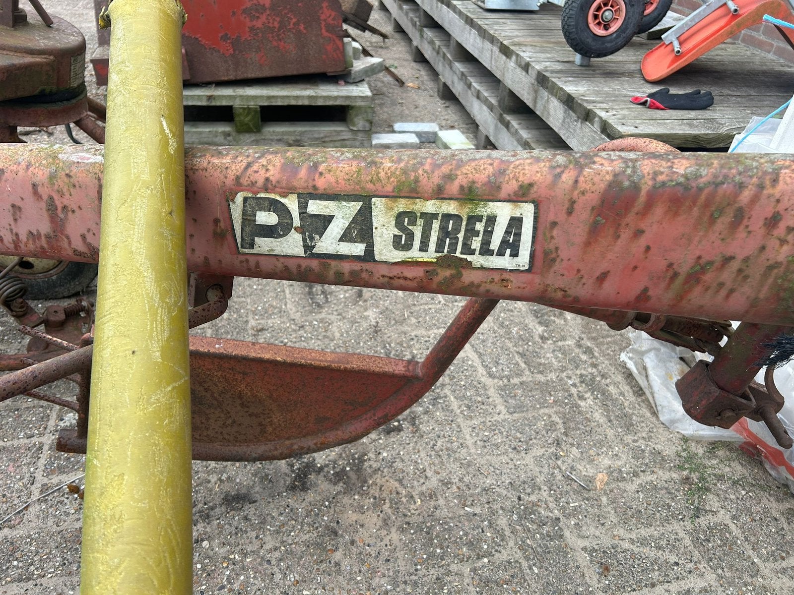 PZ strela compleet, Ophalen