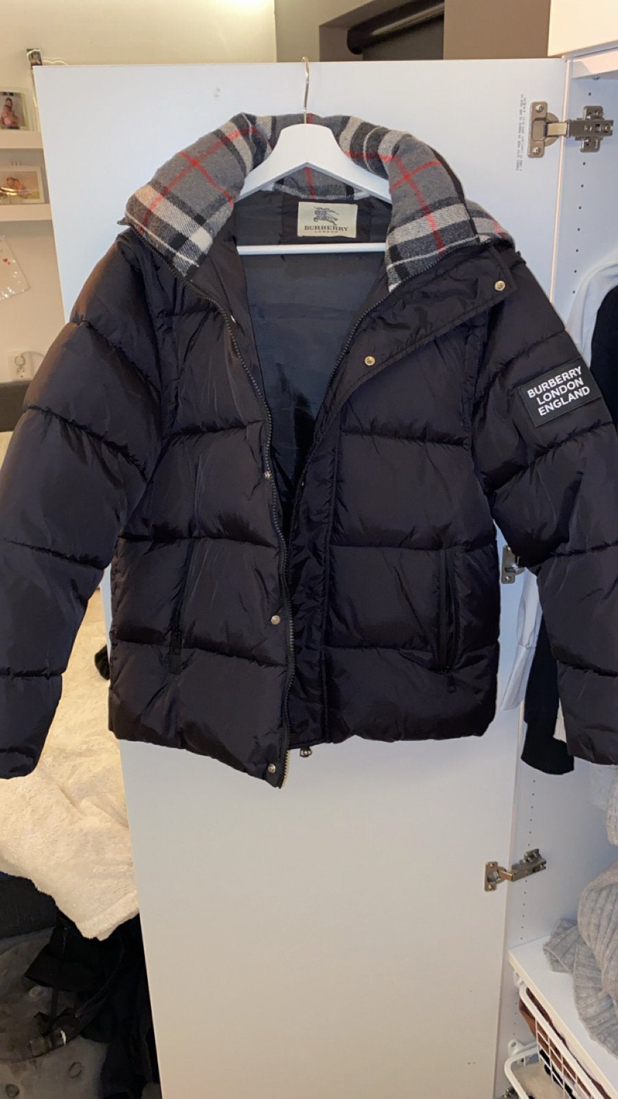 Burberry London England Puffer Jas Zwart, Ophalen, Zo goed als nieuw, Maat 36 (S), Zwart