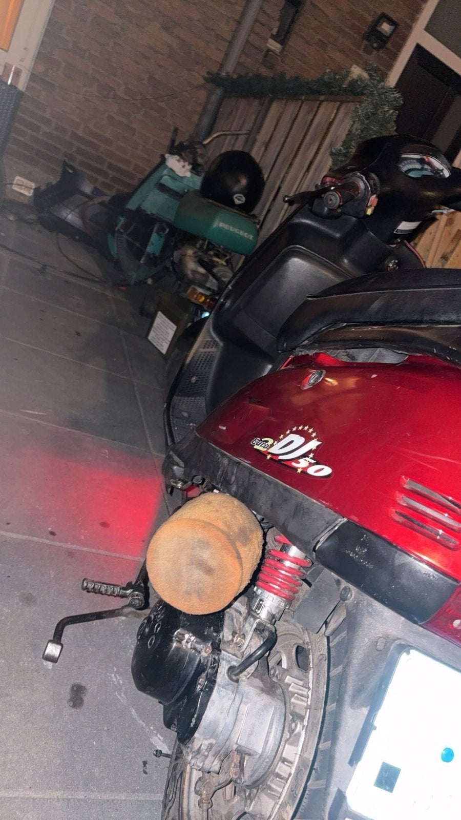 Kymco DJ 70cc Malossi - Gele druk- en trekveer, Ophalen of Verzenden, Gebruikt, Benzine, Overige modellen
