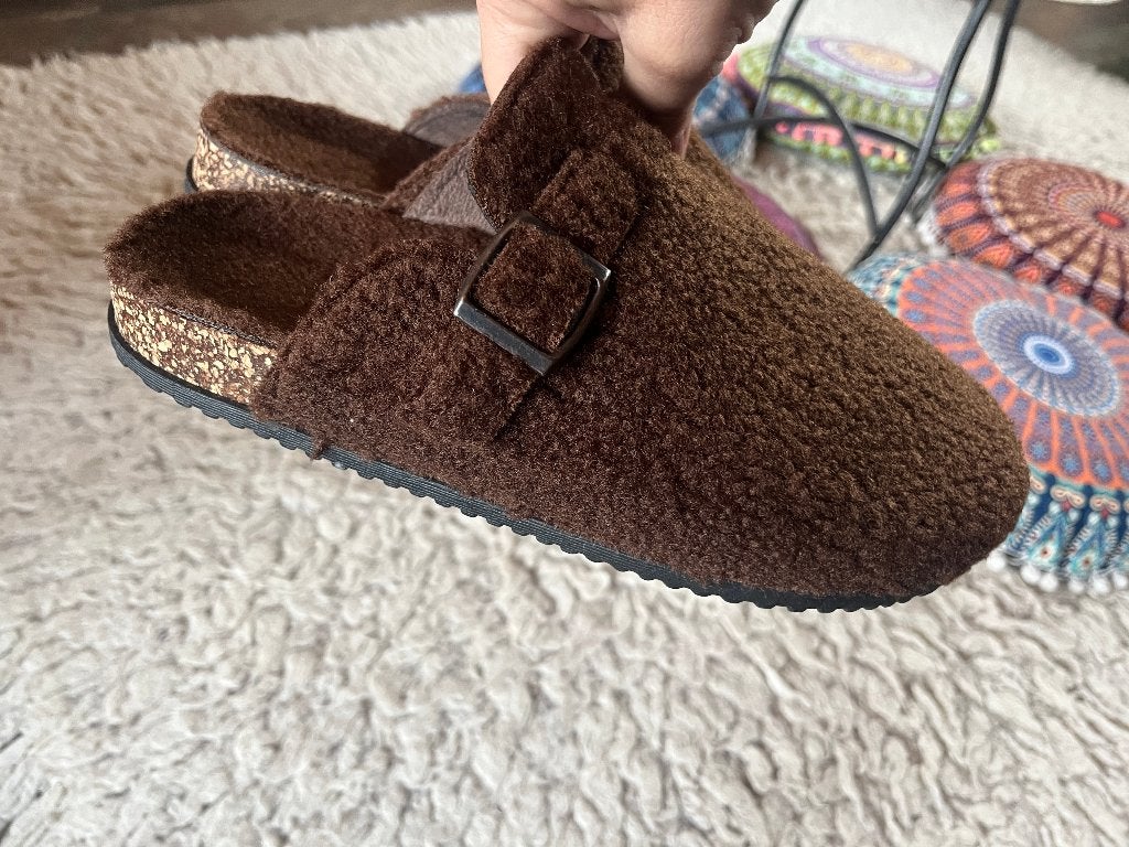 Nieuwe fluffie klompen 39 met verstelbaar riempje nu 29,99€, Noidea, Bruin, Instappers, Nieuw