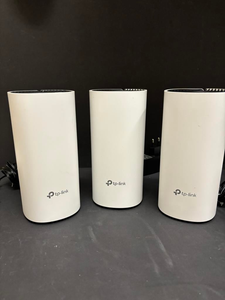 TP Link Deco E4 router 3 stuks, Computers en Software, WiFi-versterkers, Ophalen of Verzenden, Zo goed als nieuw