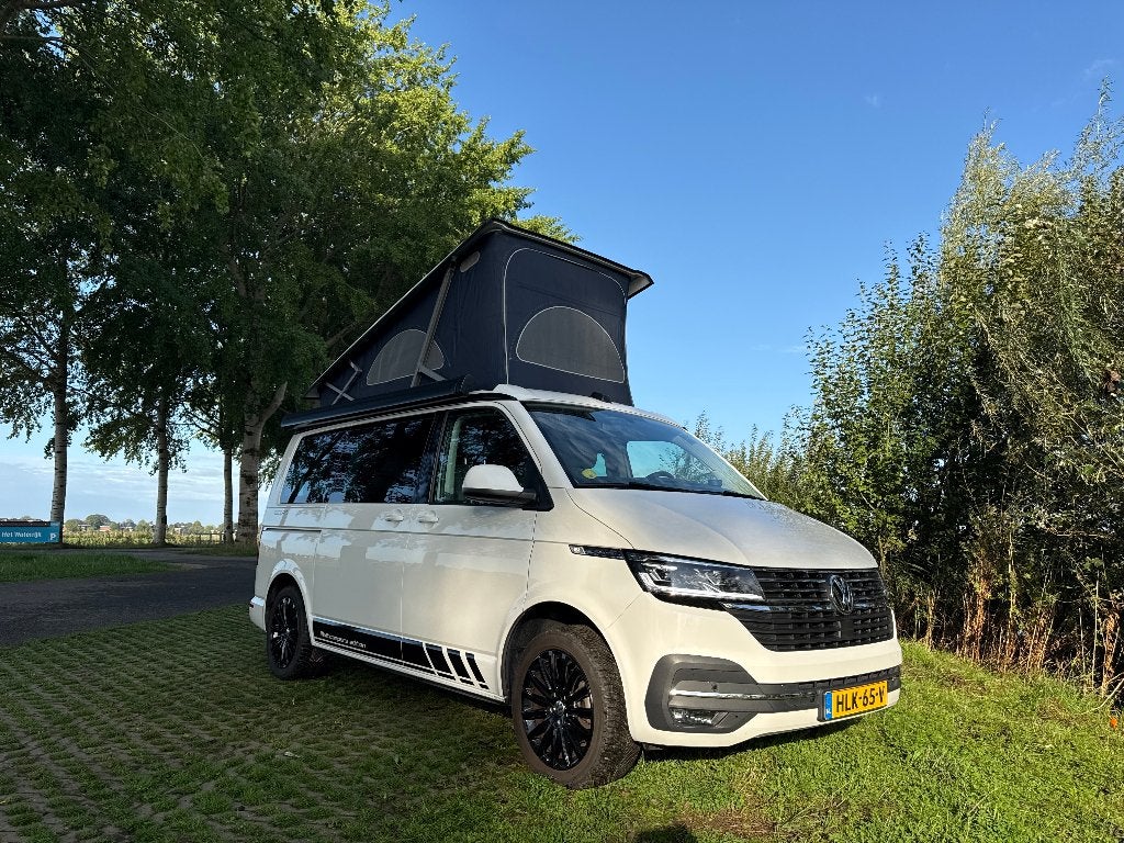 VW T6.1 california ocean buscamper 2023 150pk, Buscamper of Camperbus, Volkswagen, Bedrijf, 4 tot 5 meter