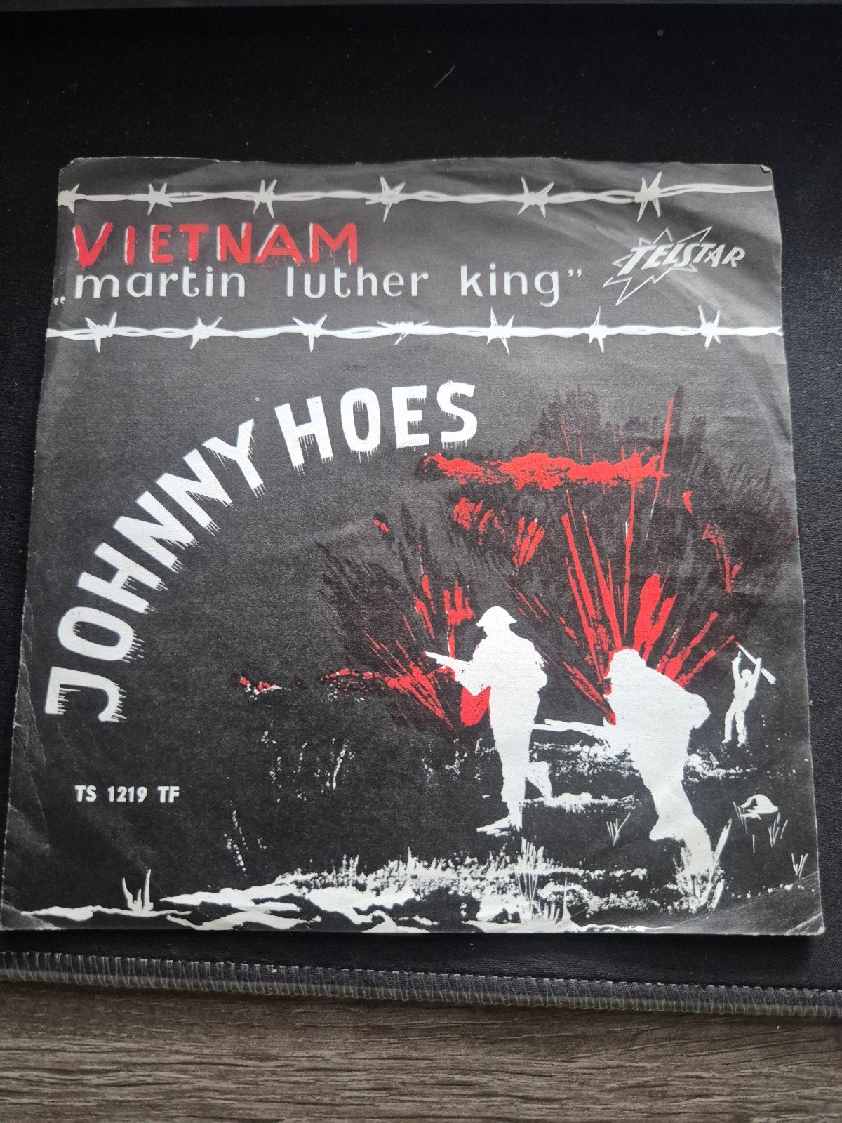 Johnny Hoes - Vietnam Telstar 1219, Ophalen of Verzenden, Gebruikt, Overige formaten, Levenslied of Smartlap
