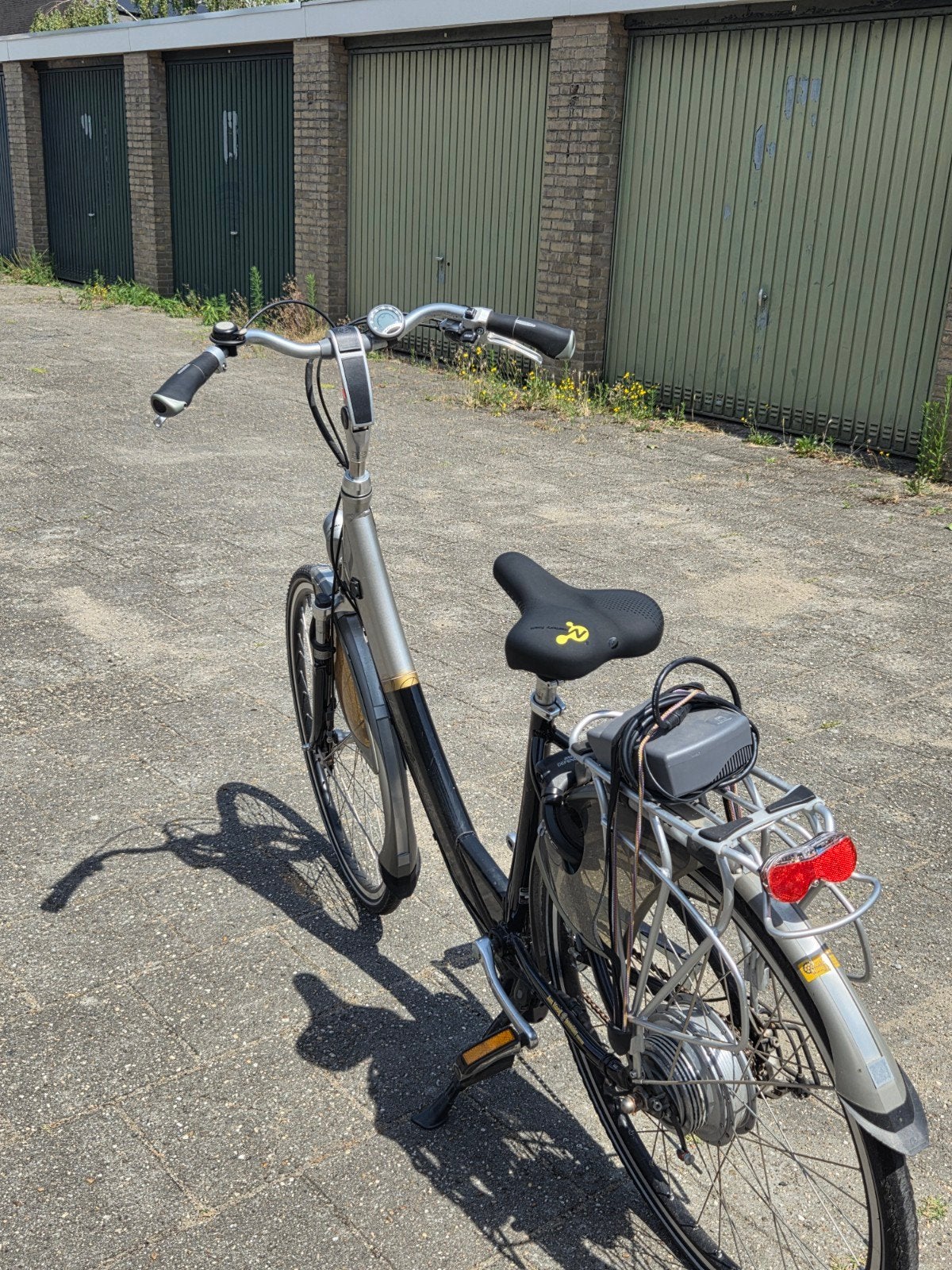 Batavus E-bike met voorwielmotor, Ophalen, Minder dan 30 km per accu, Gebruikt, Batavus