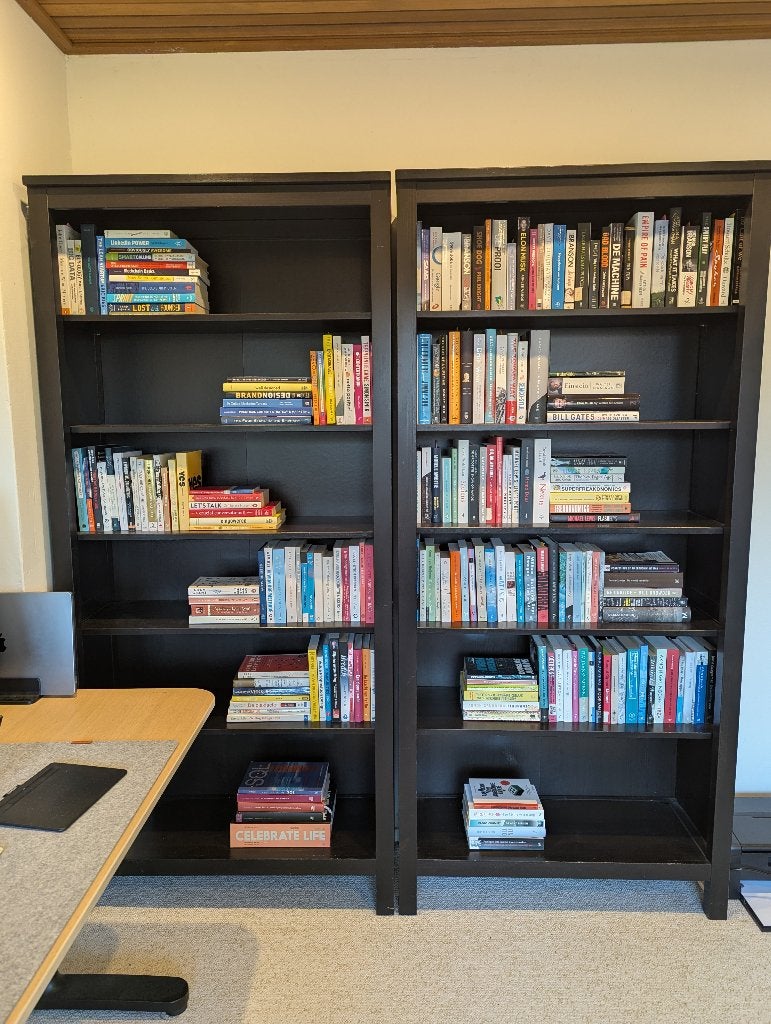 2x IKEA HEMNES boekenkast zwartbruin – €99 p/st of €175 set, Ophalen, Met plank(en), Scandinavisch, 50 tot 100 cm