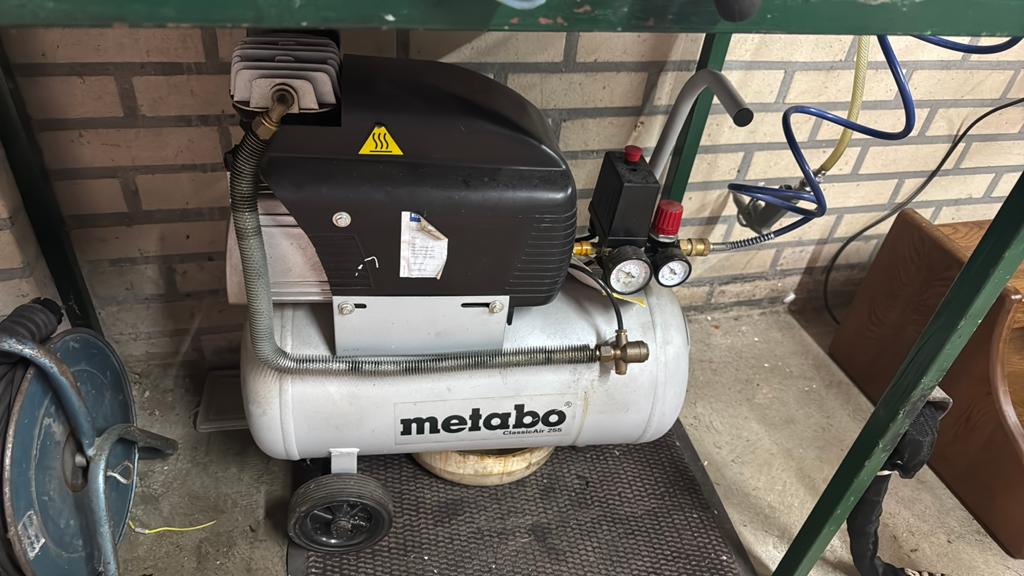 Metabo ClassicAir 255 Compressor - Gebruikt, Doe-het-zelf en Verbouw, Ophalen, Gebruikt, 6 tot 10 bar, 25 tot 100 liter
