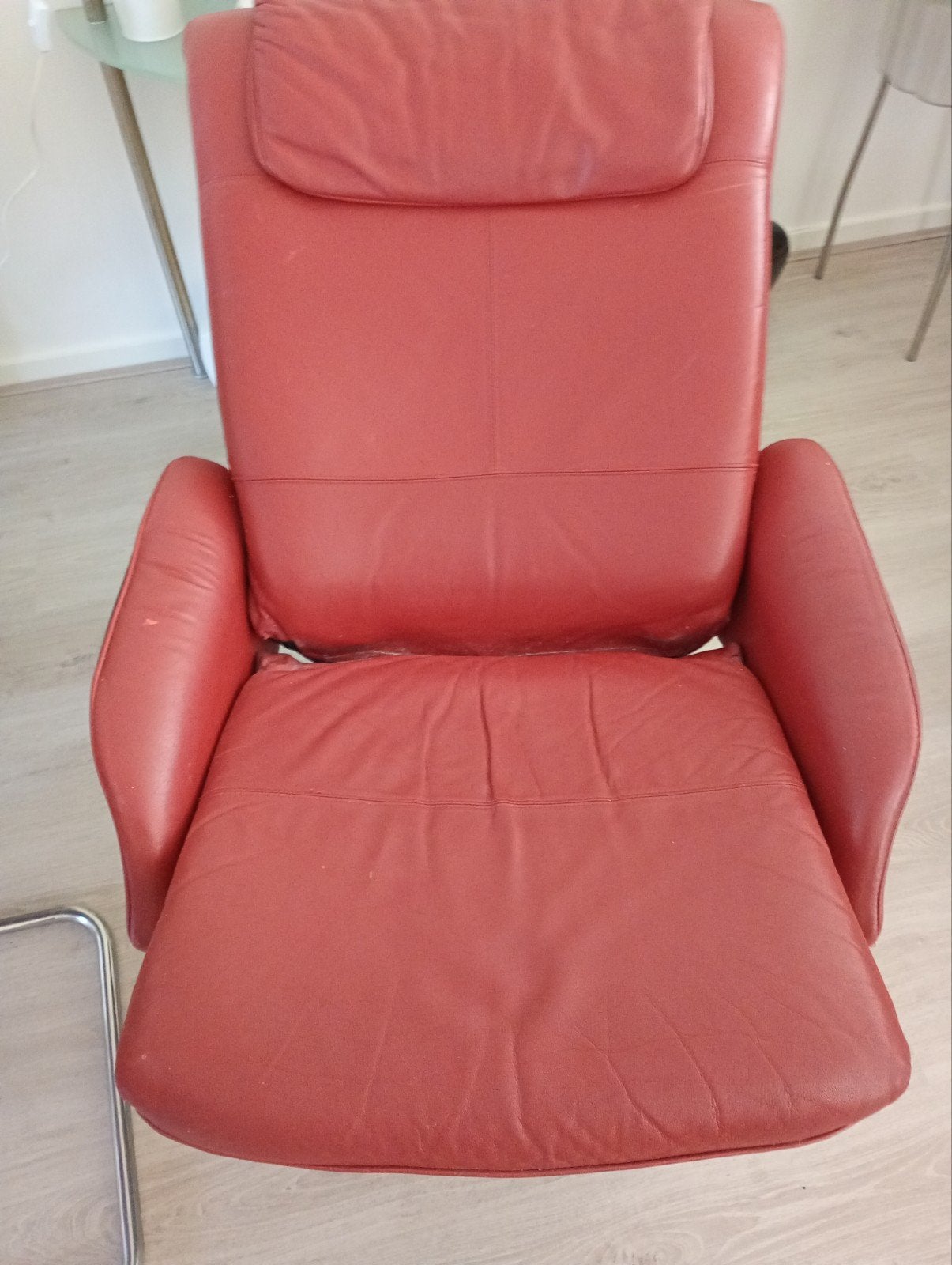 Mooie leren draaibare relaxstoel, rugleuning verstelbaar, Gebruikt, Ophalen of Verzenden, 75 tot 100 cm, Leer