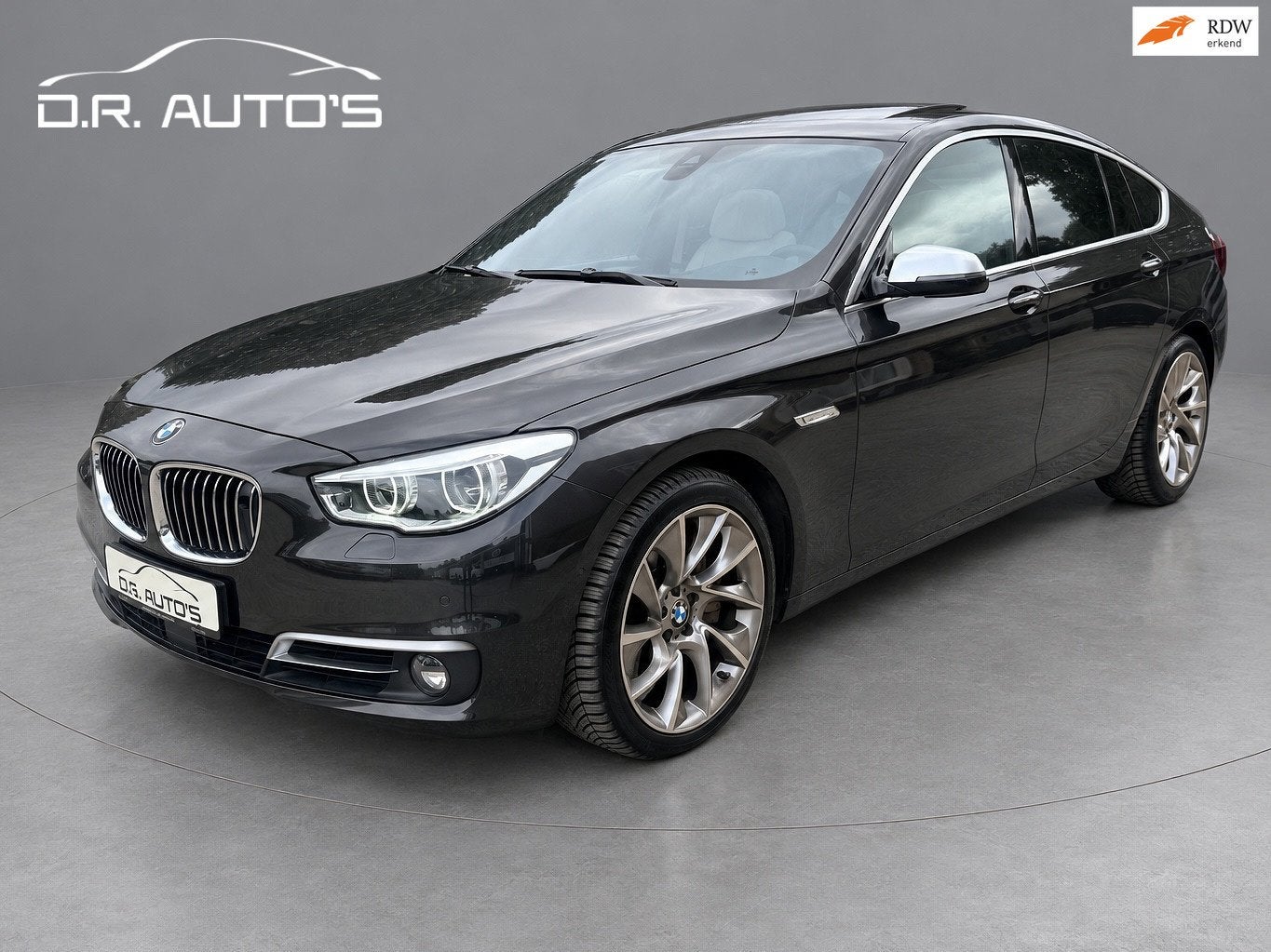 BMW 5-serie Gran Turismo 550xi High Executive | Vol opties!, Auto's, Automaat, Dealer onderhouden, Gebruikt, Overige kleuren
