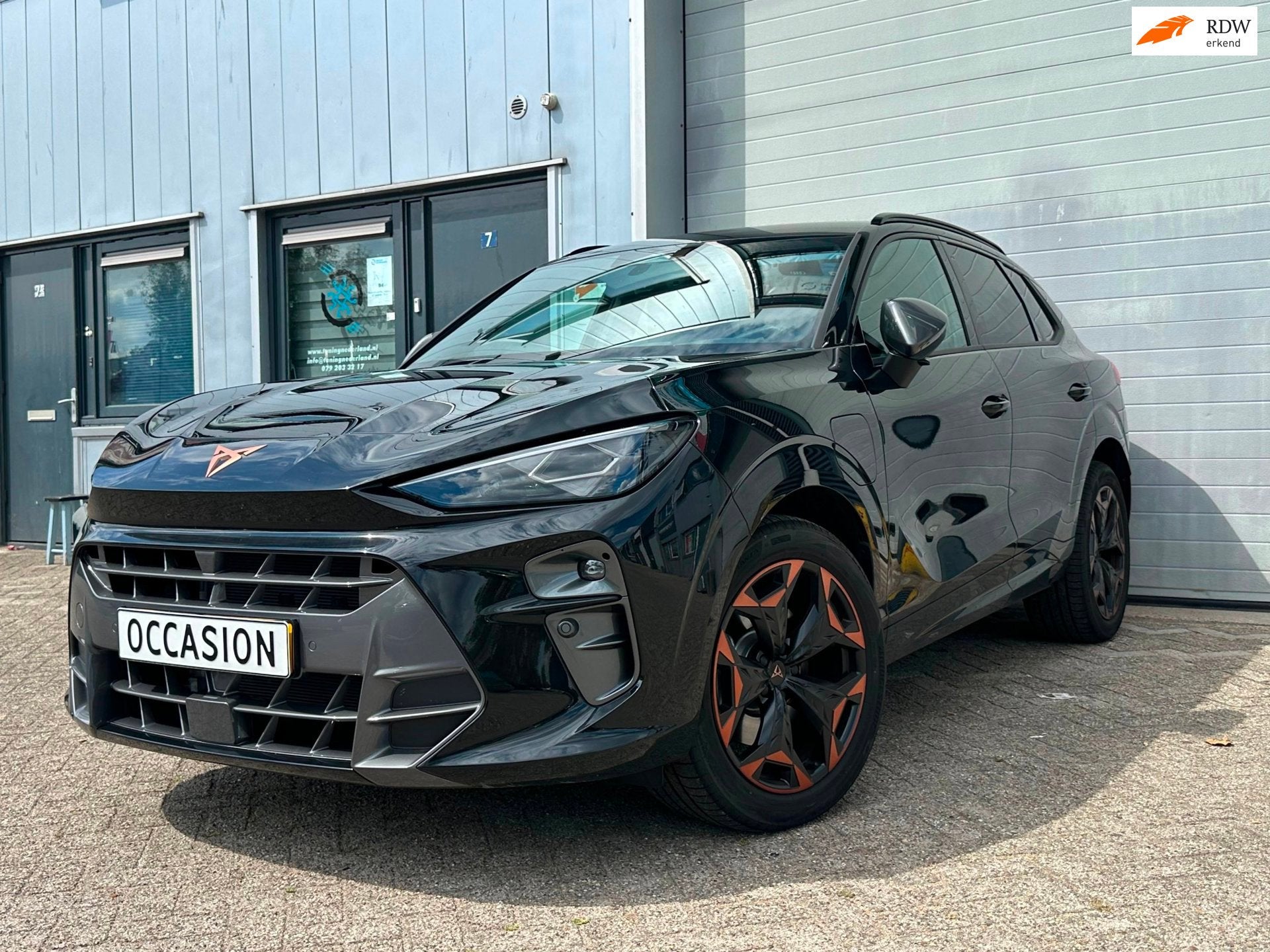 Cupra Terramar 1.5 TSI e-Hybrid KEYLESS | CAMERA | SFEERVERL, Auto's, 4 cilinders, 150 pk, Zwart, Plug-in hybride