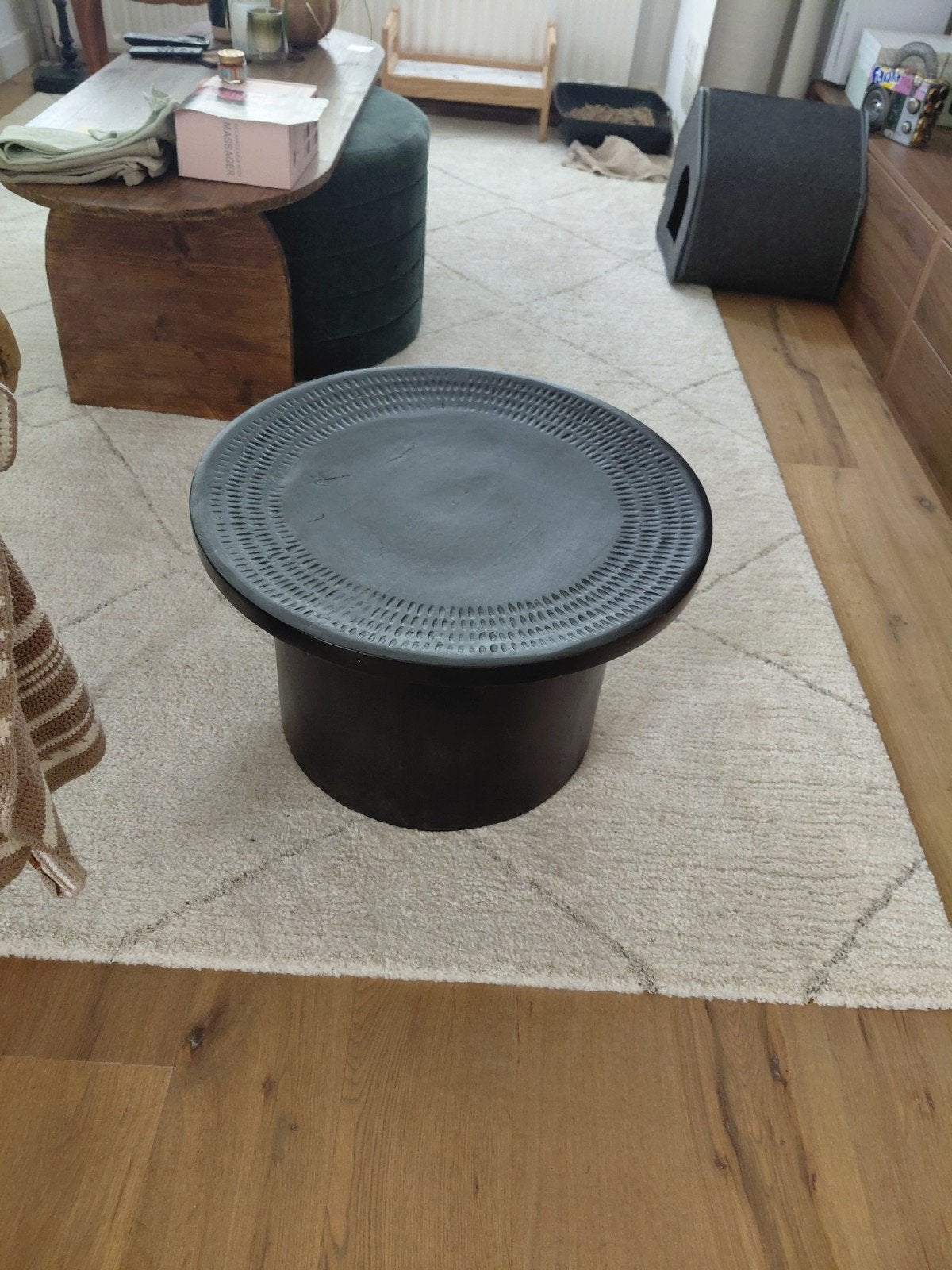 Stijlvolle ronde salontafel/bijzettafel, zwart, Huis en Inrichting, Tafels | Salontafels, Overige materialen, Gebruikt, Rond, Minder dan 50 cm