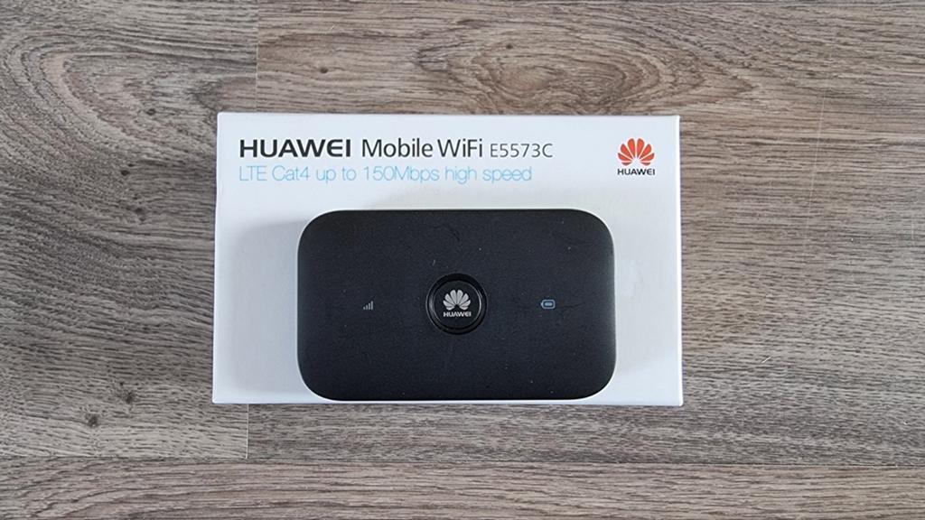 Huawei Mobile WiFi E5573C LTE Cat4 Router, Computers en Software, Routers en Modems, Zo goed als nieuw, Router, Ophalen of Verzenden