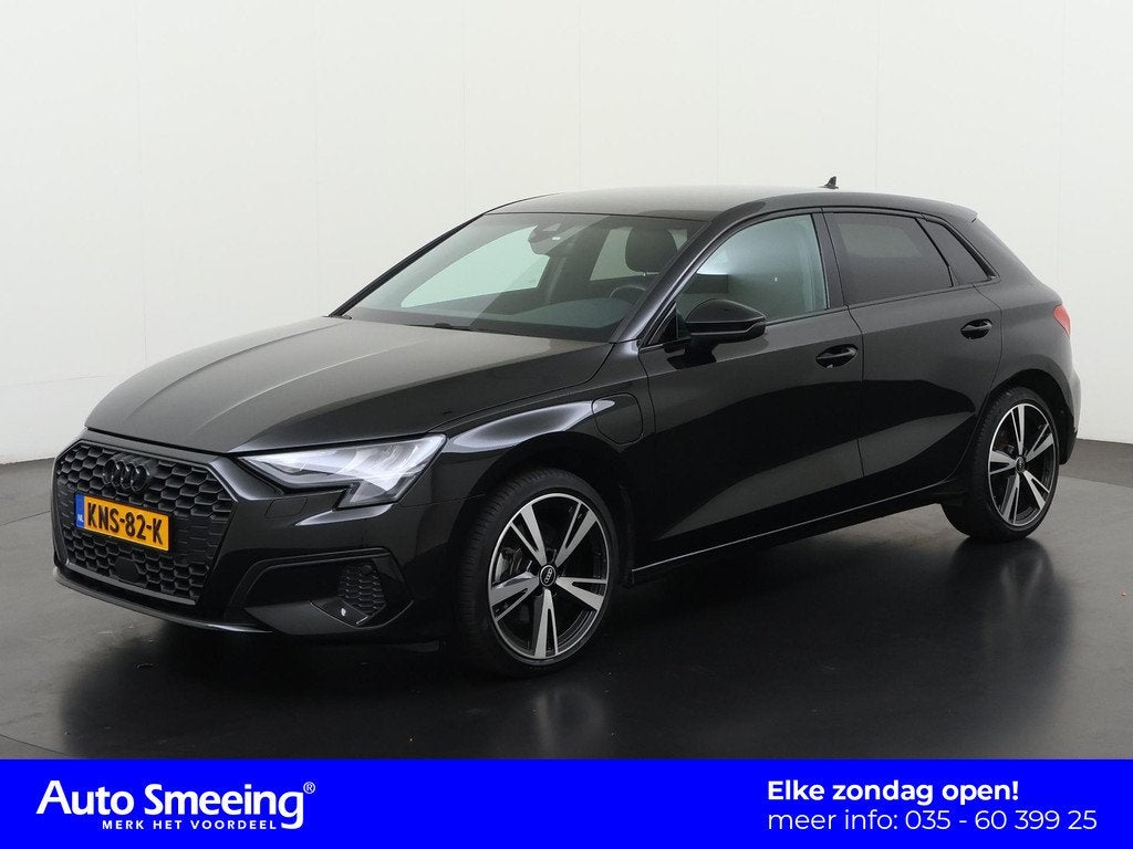 Audi A3 Sportback 40 TFSIe Advanced | Shadow Look | Trekhaak, Auto's, Audi, 12 maanden, Stof, Gebruikt, Zwart