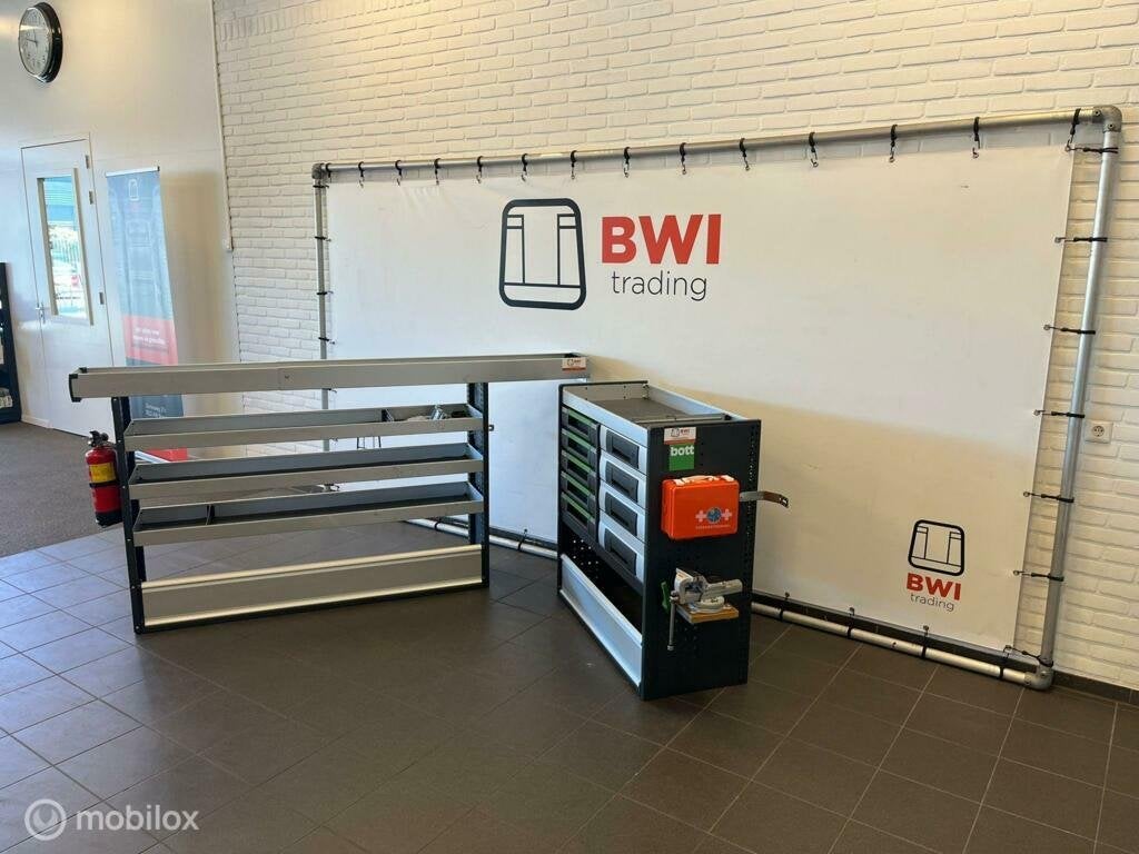 Bott set bedrijfswageninrichting L+R complete inrichting, Ophalen of Verzenden