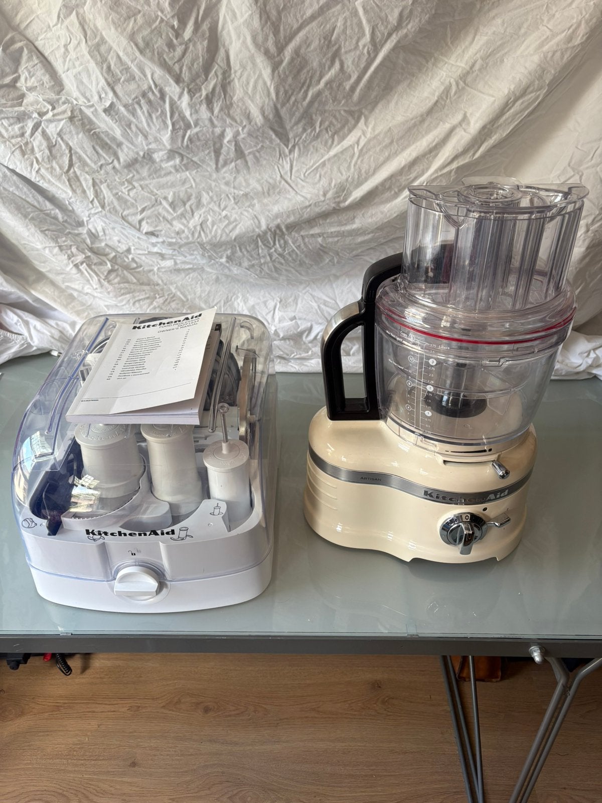 KitchenAid Artisan Foodprocessor 5KFP1644 – amandelwit, 4 liter of meer, Ophalen, Zo goed als nieuw, 3 snelheden of meer