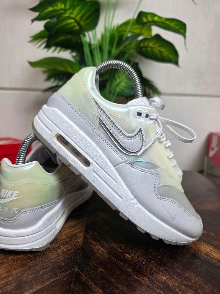 Nike Air Max 1 Sneakers Day "Pearl" maat 38, Kleding | Dames, Schoenen, Wit, Nike, Ophalen of Verzenden, Nike