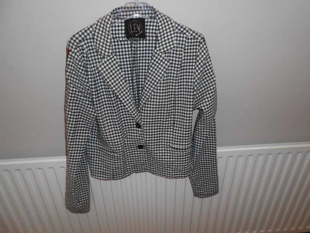 Mooie zwart/witte blazer maat S Levv, Kleding | Dames, Zwart, Levv, Ophalen of Verzenden, Zo goed als nieuw