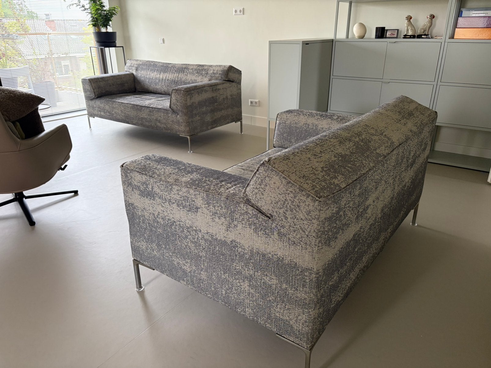 Design on Stock Bloq banken 150 cm en 180 cm breed., Huis en Inrichting, Banken | Bankstellen, Ophalen, Gebruikt, 150 tot 200 cm