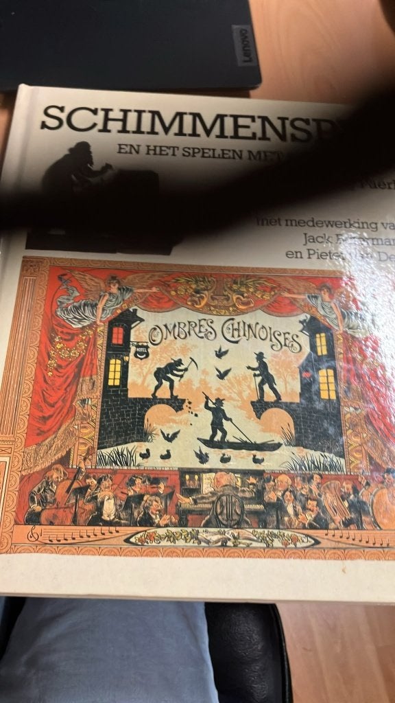 Schimmenspel en het spelen met schaduwen, Ophalen of Verzenden, Gelezen, Diverse auteurs