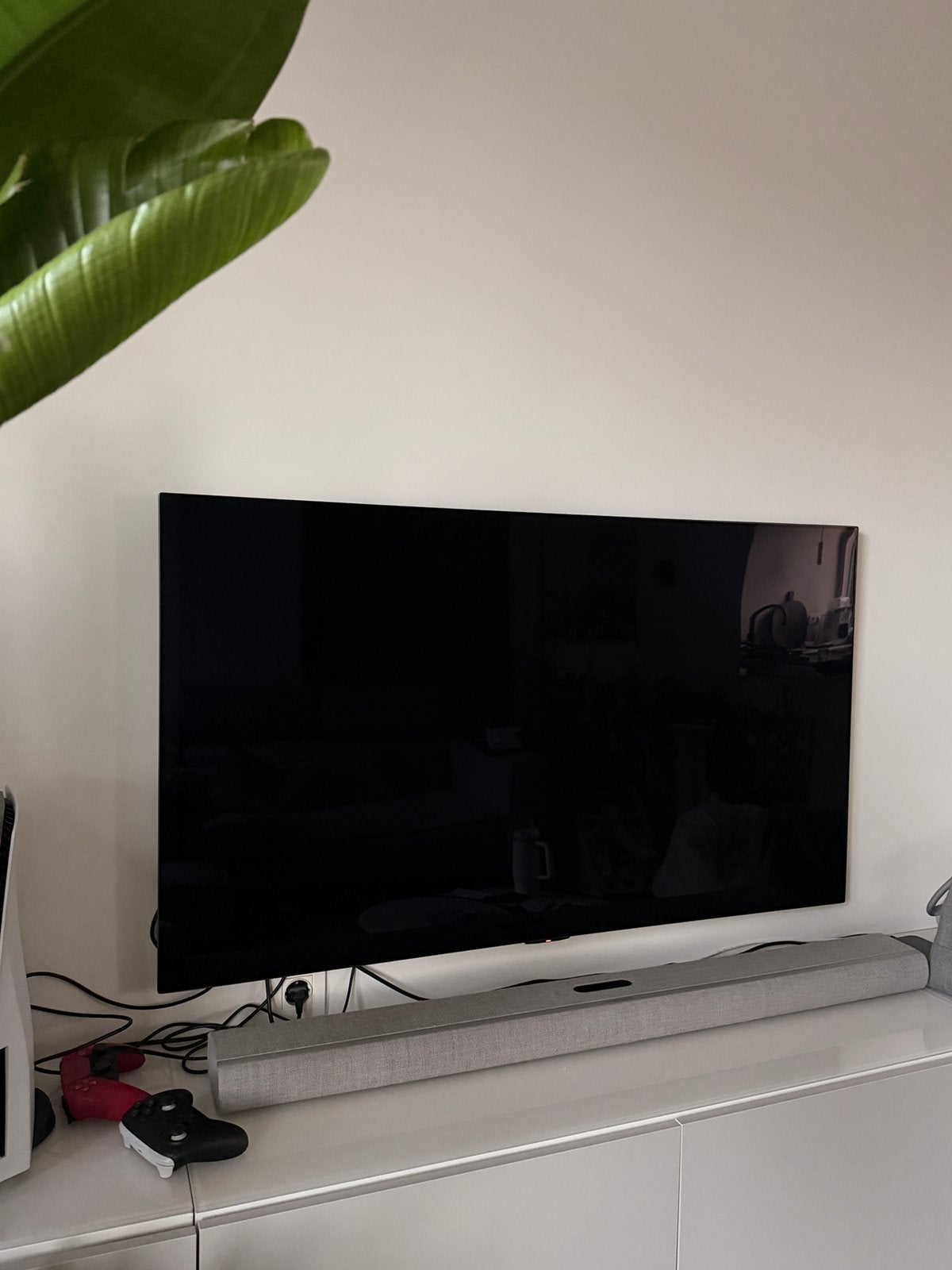 Foto 9 van LG OLED 55” GX Gallery 4K OLED55GX6LA zwart + muurbeugel