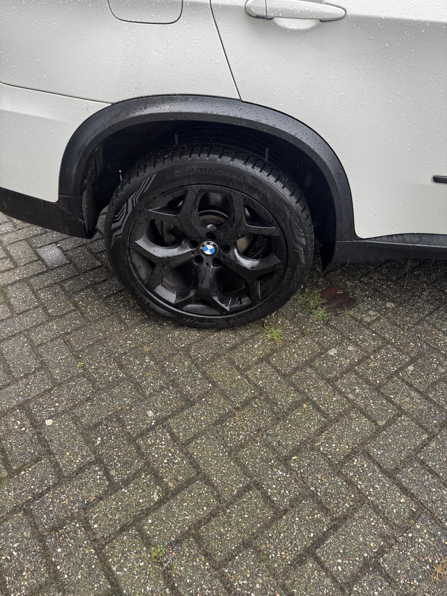 BMW X5 3.0 Diesel xDrive M-Sport / grijs kenteken/ all seaso, Auto's, Stof, Gebruikt, 2993 cc, 2077 kg