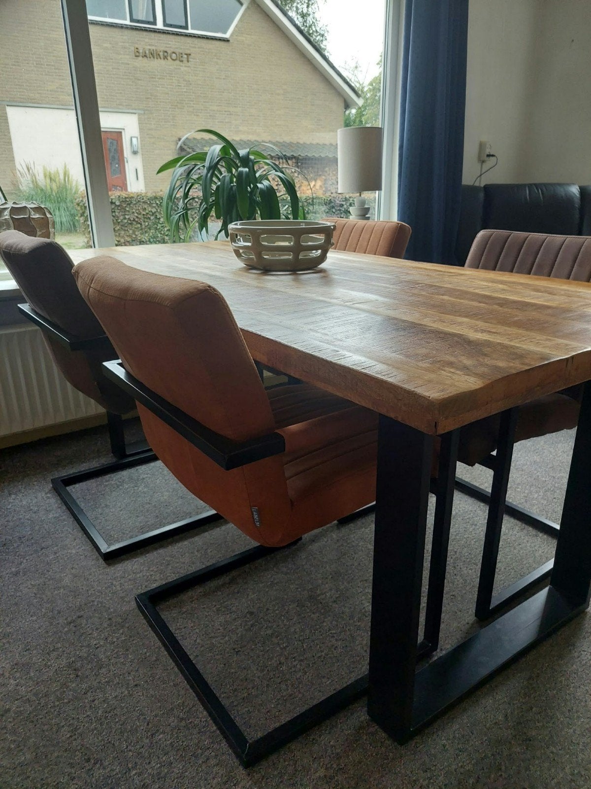 Eethoek, Eettafel Mangohout met 4 stoelen, Ophalen, 50 tot 100 cm, Zo goed als nieuw, 150 tot 200 cm