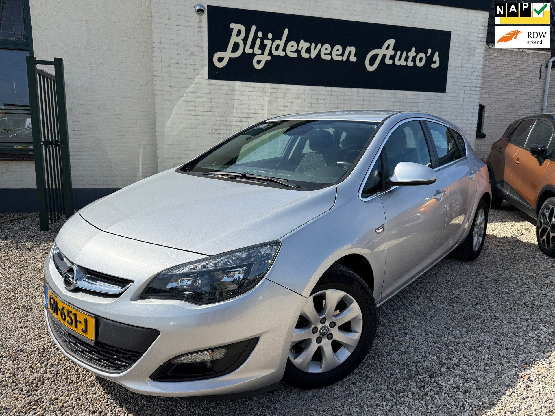 Opel Astra 1.4 Turbo Blitz Org NL | Dealer Onderhouden | Nav, Voorwielaandrijving, Stof, Gebruikt, 4 cilinders
