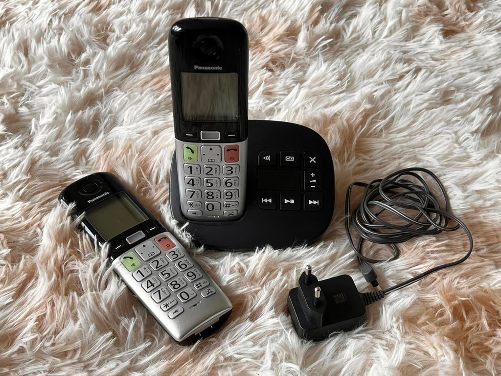 Panasonic KX-TGU430EXB Draadloze Huistelefoon Set, Ophalen of Verzenden, Zo goed als nieuw, 2 handsets