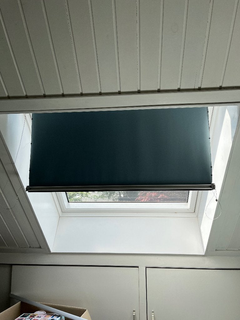 Rolgordijn dakraam Velux, Ophalen, Overige materialen, Gebruikt, Rolgordijn