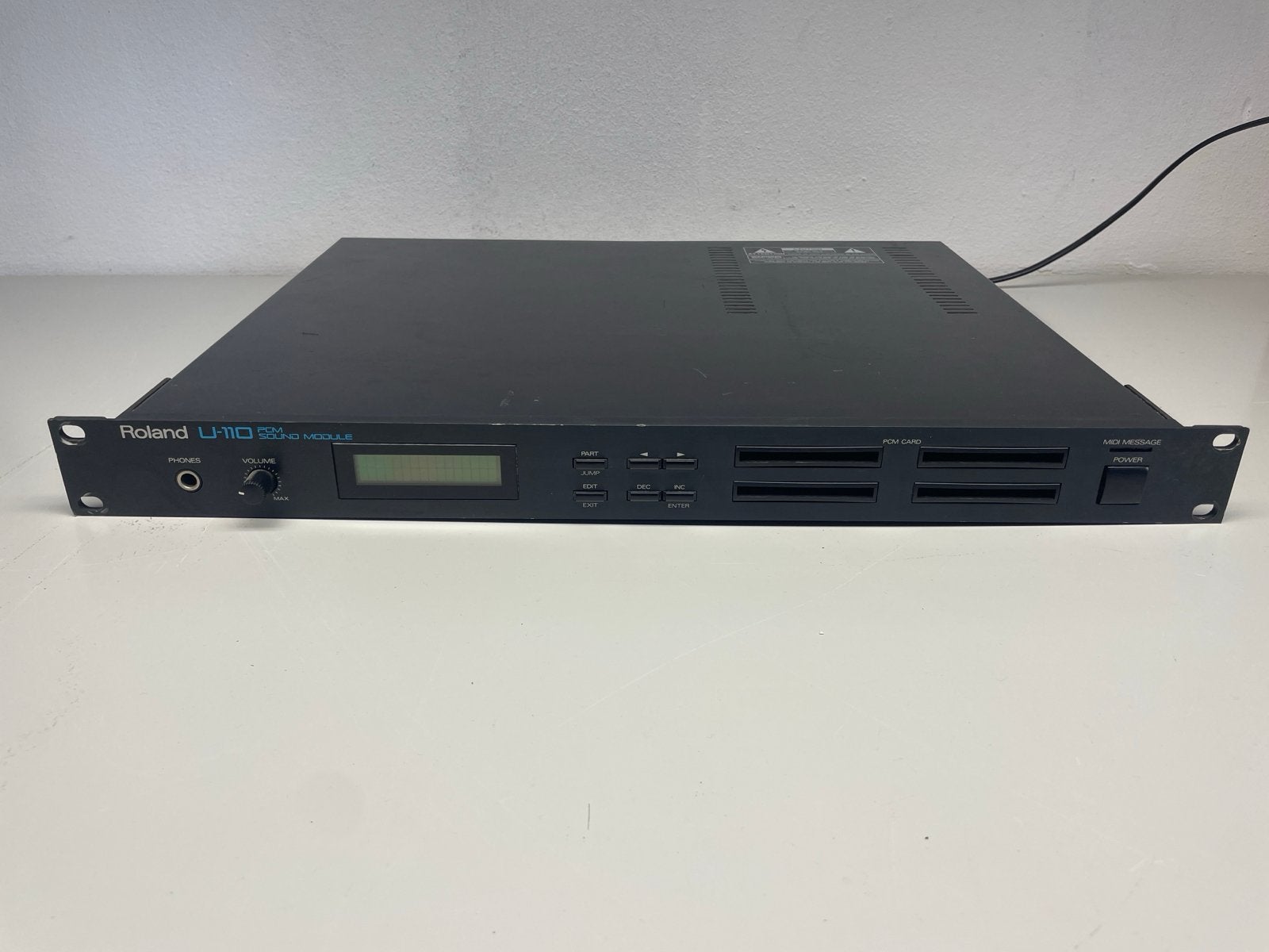 Roland U-110 PCM Sound Module, Muziek en Instrumenten, Synthesizers, Gebruikt, Roland, Met midi-aansluiting, Overige aantallen