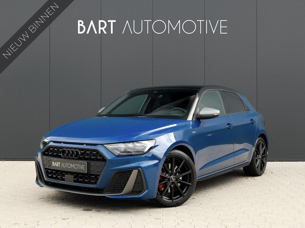 Audi A1 Sportback 35 TFSI S-Line|ACC|Camera|Sonos|Sfeerverli, Auto's, Audi, Zwart, 4 cilinders, Blauw, Leder en Stof