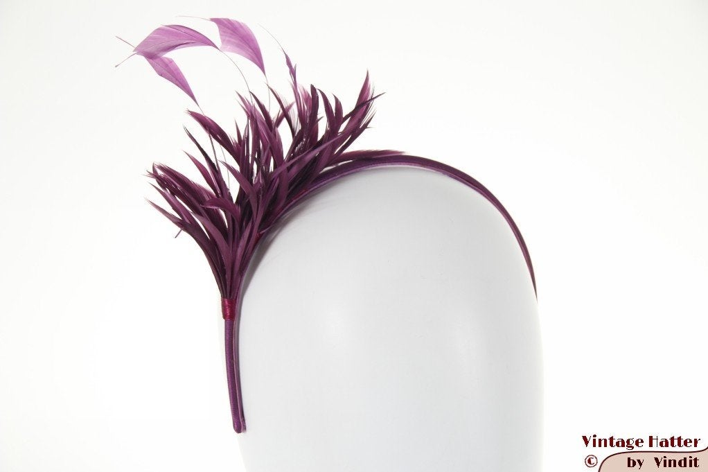 Fascinator Maddox bordeaux paars veren op diadeem nieuw, Maddox, Hoed, Nieuw, One size fits all