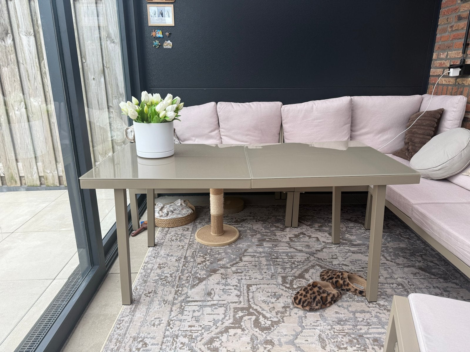 Moderne tuintafel met glasplaat 140x70 cm, Ophalen, Zo goed als nieuw, Rechthoekig, Metaal