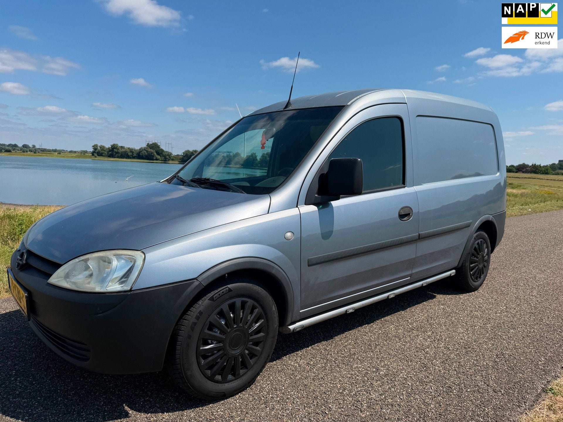 Opel Combo 1.6 Comfort, Voorwielaandrijving, Gebruikt, 4 cilinders, Blauw