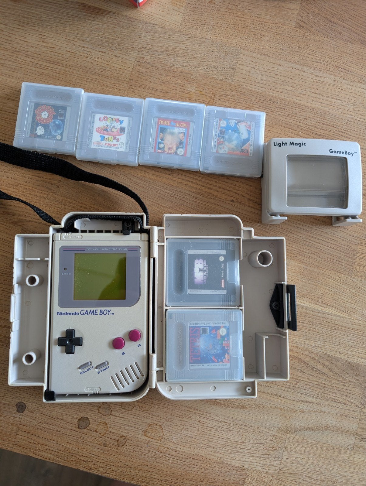 Nintendo Gameboy 1989 DMG-01 - Nieuwstaat - incl. 9 games, Spelcomputers en Games, 1 speler, Ophalen of Verzenden, Zo goed als nieuw