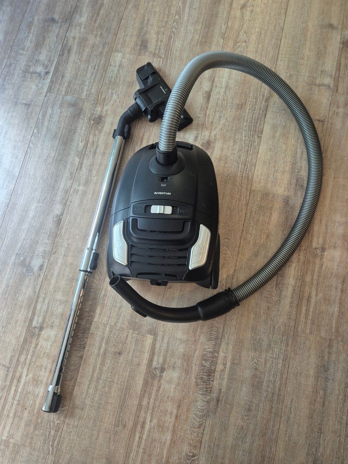 stofzuiger inventum 35 euro, Witgoed en Apparatuur, Ophalen, Zo goed als nieuw