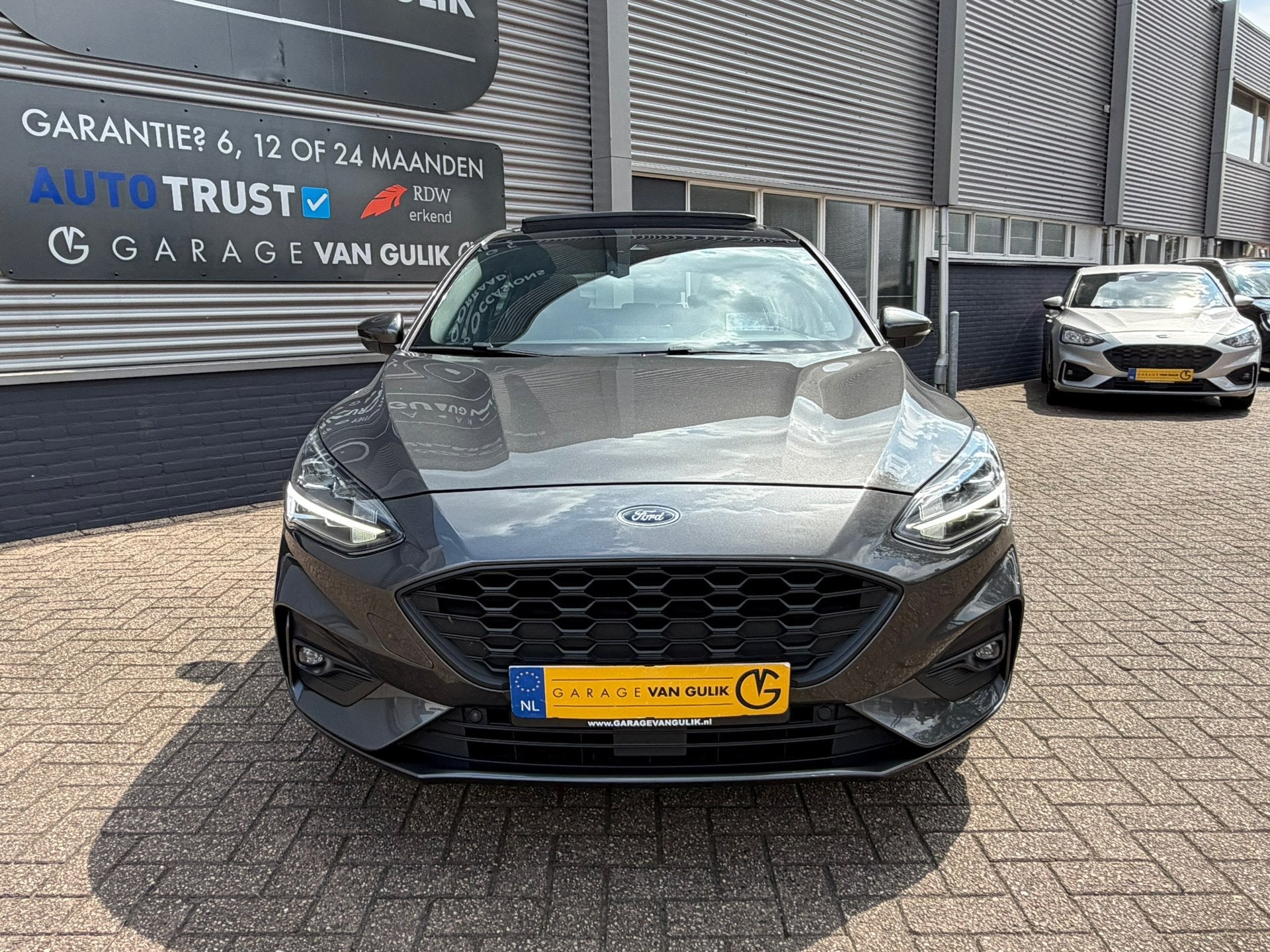 Ford Focus 1.0 ST Line 125PK Automaat,Panodak,Navi,Clima,Cru, Auto's, Ford, Gebruikt, Origineel Nederlands, Bedrijf, Grijs