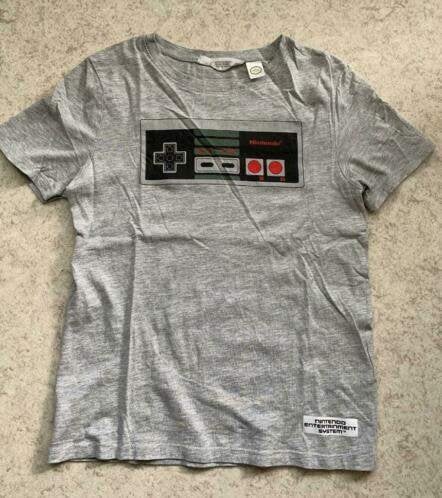 Grijze super Mario shirt, maat 134 - 140!, Verzenden, Zo goed als nieuw, Jongen, Shirt of Longsleeve