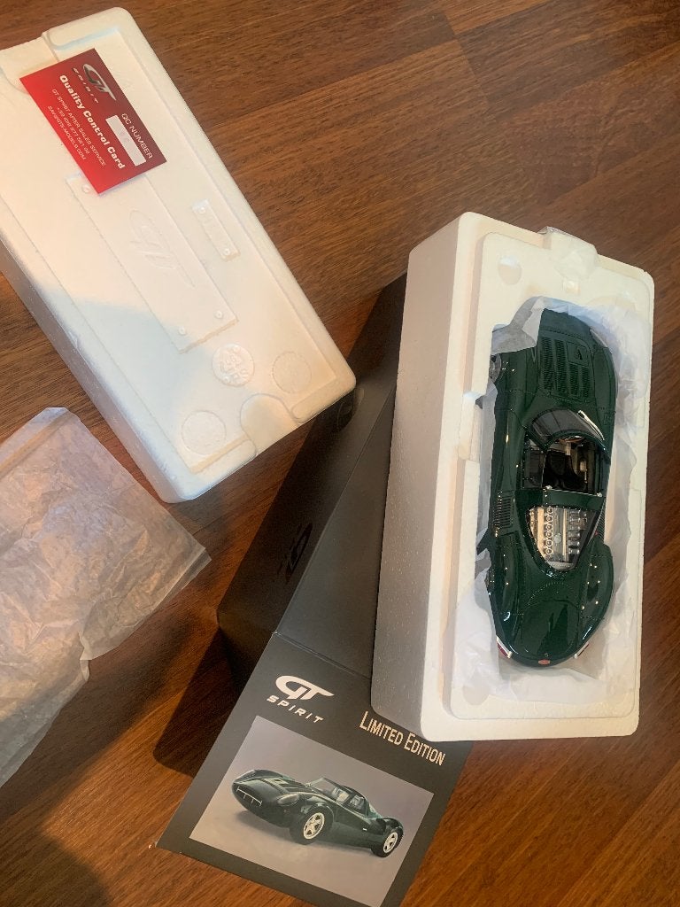 1:18 Jaguar XJ13 Limited Edition 2009, Hobby en Vrije tijd, Modelauto's | 1:18, Ophalen of Verzenden, Nieuw, Auto, Overige merken