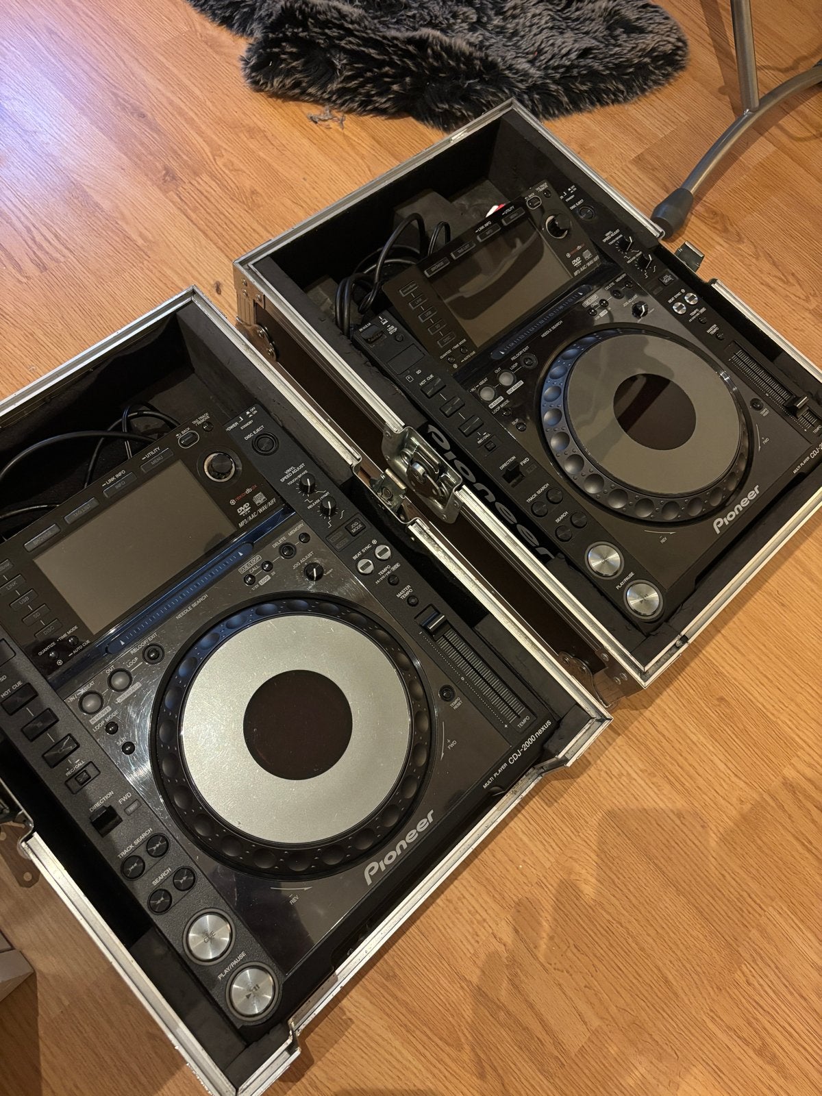 2x Pioneer CDJ-2000 Nexus DJ-spelers, Muziek en Instrumenten, Dj-sets en Draaitafels, Ophalen, Zo goed als nieuw, Dj-set, Pioneer