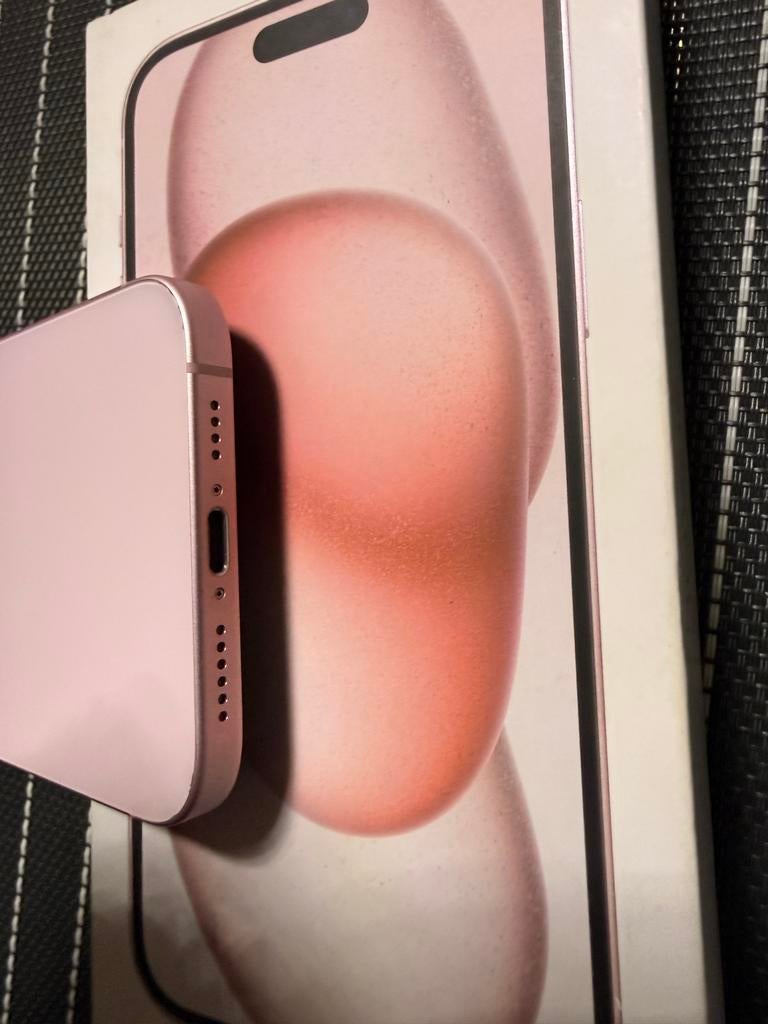 iPhone 15 Plus roze 128 GB, Ophalen of Verzenden, Zo goed als nieuw