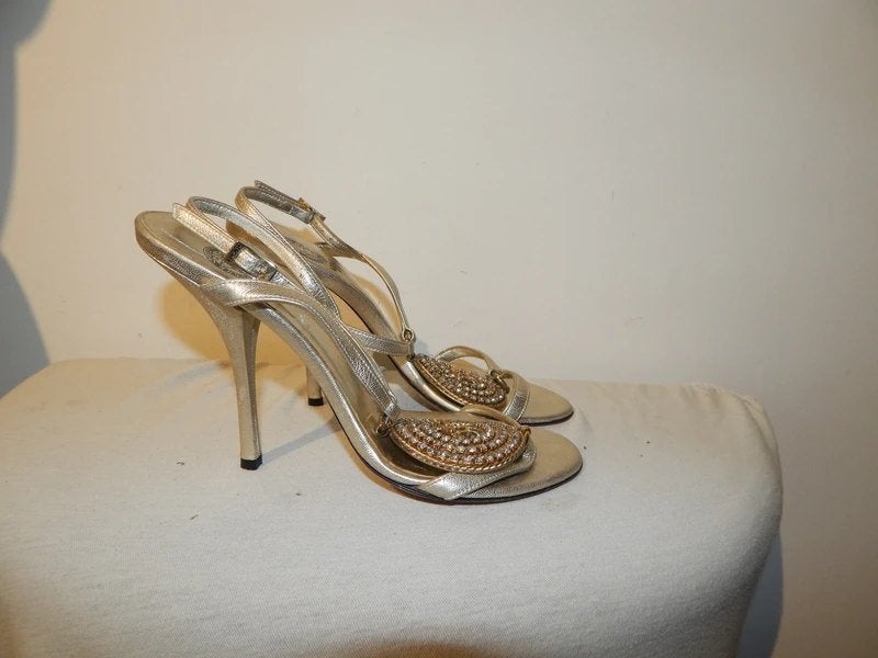 Versace leren sandalen hardware deel Medusa steentjes 37, Overige kleuren, Verzenden, Sandalen of Muiltjes, Zo goed als nieuw