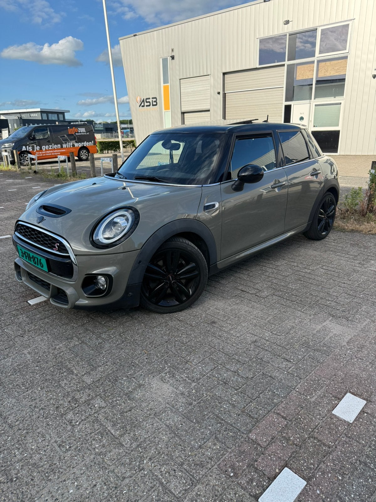 mini cooper s jcw pano keyless automaat, Automaat, Zwart, 192 pk, Leder en Stof