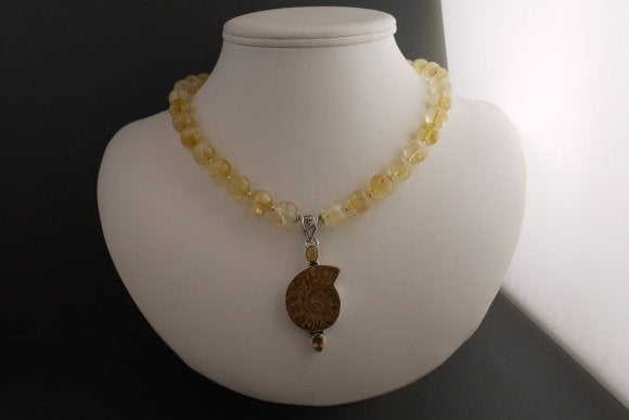 CITRIEN ketting/oorhanger-set, Geel, Nieuw, Ophalen of Verzenden, Met edelsteen