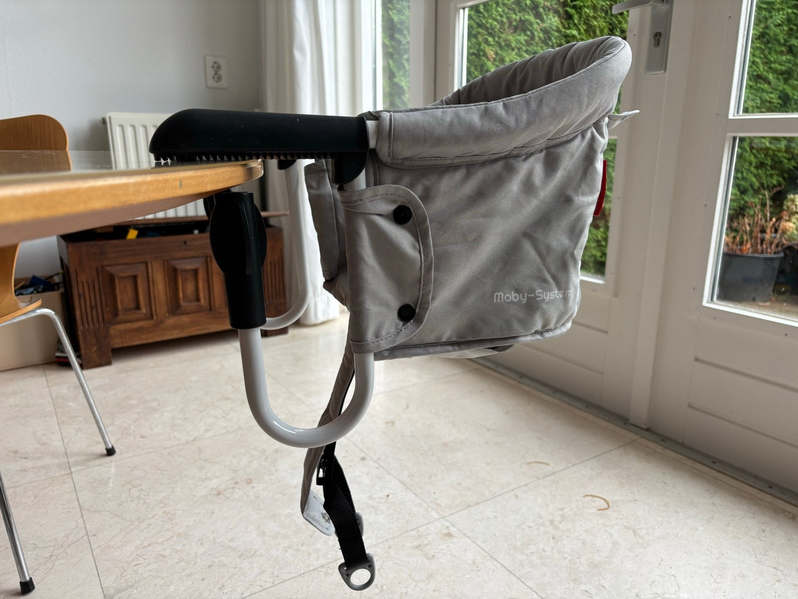 Nieuw Moby-System kinder hangstoel voor aan tafel, Ophalen of Verzenden, Nieuw, Hangstoel, Aanschuifbaar