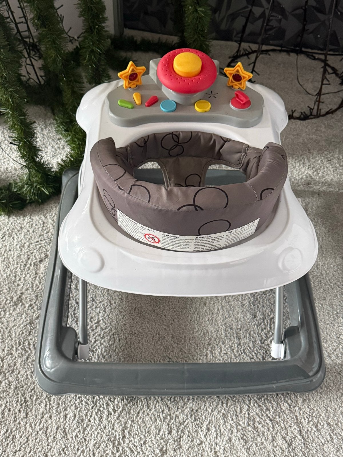 Qute Babywalker - Loopstoel met geluid en licht, Ophalen, Zo goed als nieuw, Overige typen, Met licht