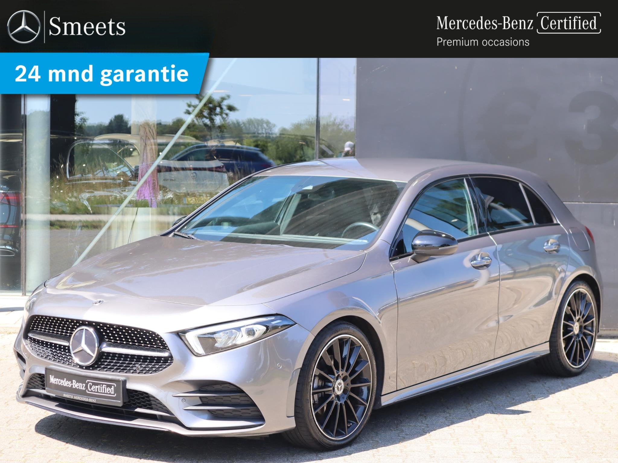Mercedes-Benz A-klasse 180 AMG Line l Keyless l achteruitrij, Auto's, Dealer onderhouden, Gebruikt, 4 cilinders, Origineel Nederlands